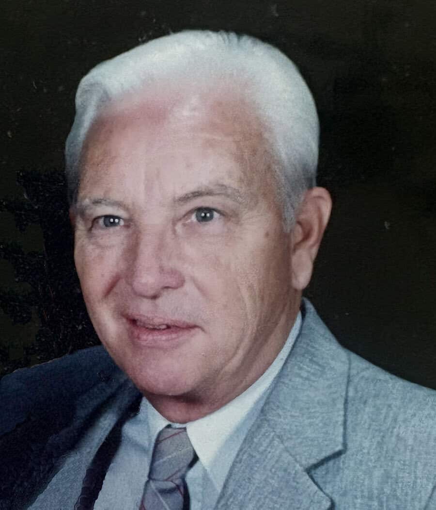 Niles Raymond Photo cropped